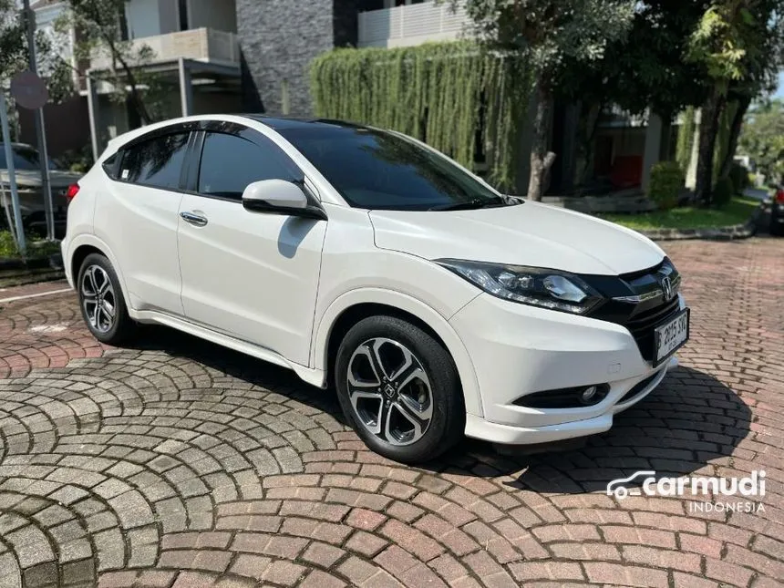 Jual Mobil Honda HR