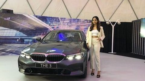 BMW 320i Dynamic Resmi Meluncur, Promonya Ada Banyak
