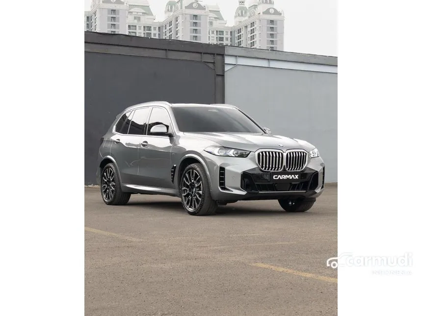 2023 BMW X5 xDrive40i M Sport SUV