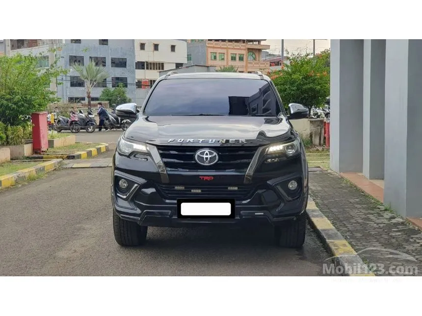 2020 Toyota Fortuner VRZ TRD 4X2 SUV