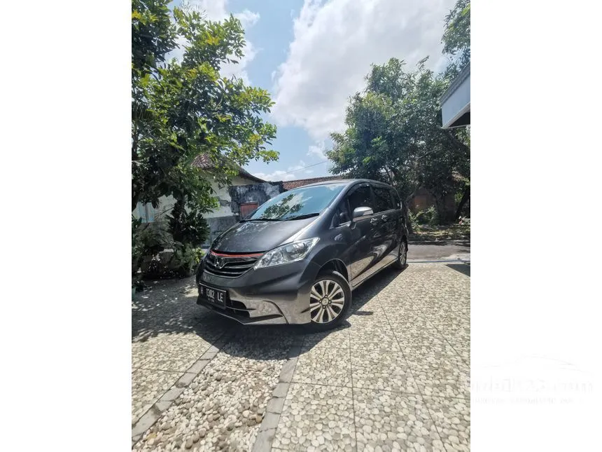 Jual Mobil Honda Freed 2012 E 1.5 di Jawa Tengah Automatic MPV Abu