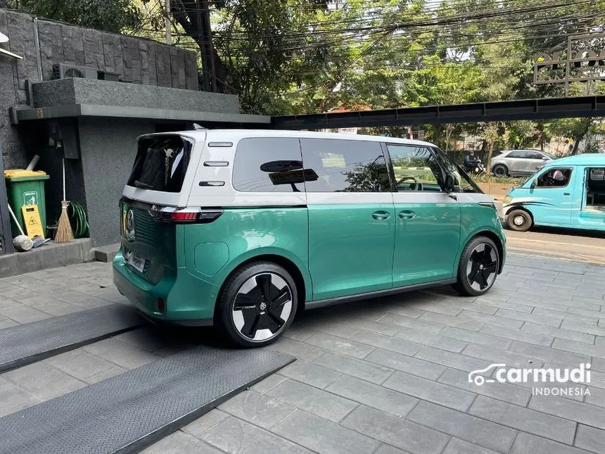 2023 Volkswagen ID. Buzz Pro Life 1st Edition Van Wagon