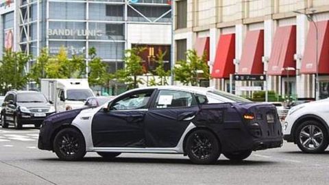 Kia Optima Facelift Spied Testing In South Korea