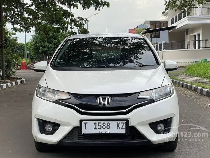 Jual Mobil Honda Jazz 2015 S 1.5 di DKI Jakarta Automatic Hatchback Putih Rp 150.000.000
