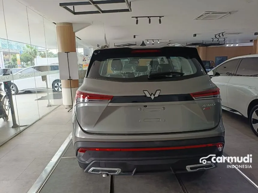 2024 Wuling Almaz RS Pro Wagon