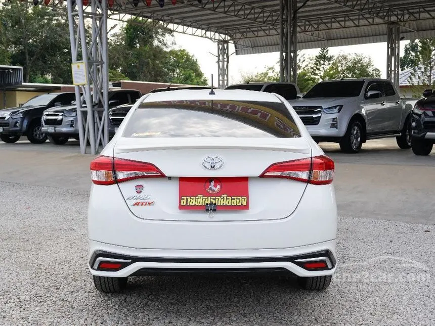 2022 Toyota Yaris Ativ G Sedan