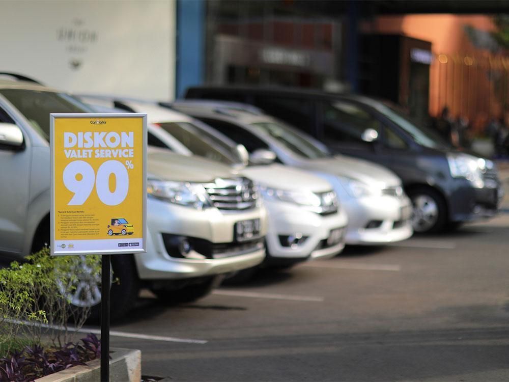 Tarif Parkir Mobil Listrik Bakal Lebih Murah Daripada Mobil Biasa