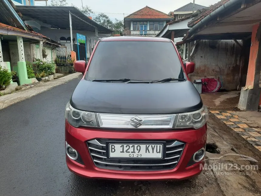 Jual Mobil Suzuki Karimun Wagon R 2014 GS Wagon R 1.0 di Jawa Barat Manual Hatchback Merah Rp 80.000.000