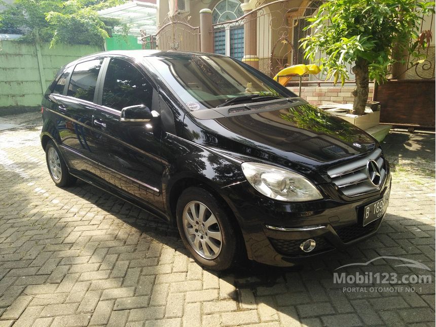 Jual Mobil Mercedes-Benz B180 2011 B180 1.7 di Jawa Barat 