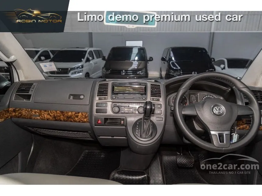 2014 Volkswagen CARAVELLE TDi Van