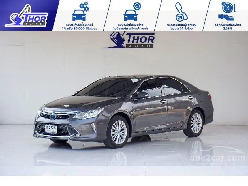 2015 Toyota CAMRY Hybrid Premium Sedan