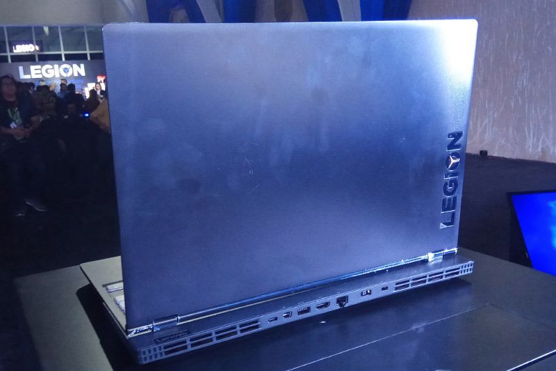 Lenovo Legion Y530 Laptop Gaming Berbodi Ramping 2