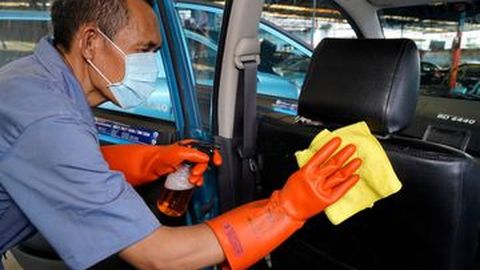 Cegah Penularan Virus Corona, Para Pengemudi Taksi Blue Bird Lakukan Ini