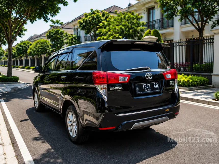 2017 Toyota Kijang Innova V MPV