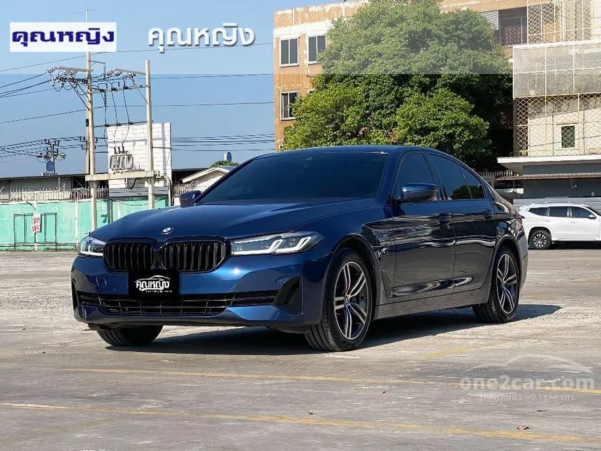 2021 BMW 530e Elite Sedan