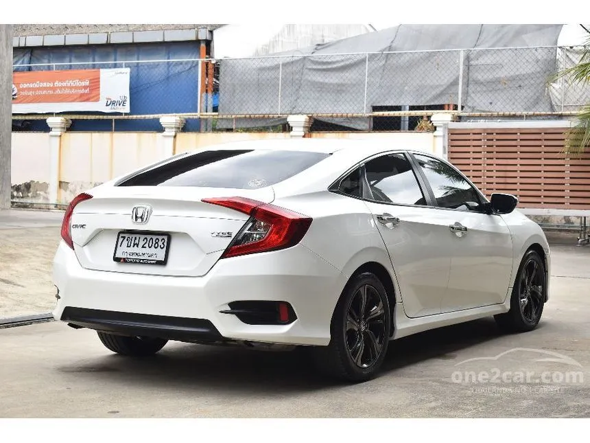 2018 Honda CIVIC Turbo Sedan
