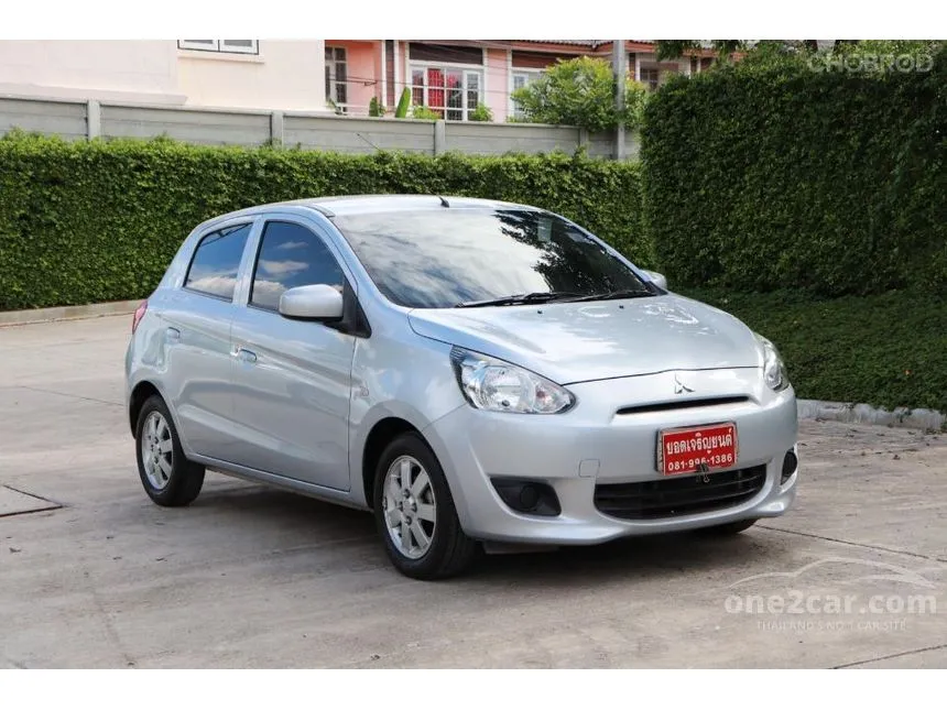 2015 Mitsubishi MIRAGE GLX Hatchback