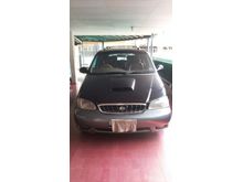 2000 KIA Carnival 2.9 TD MPV