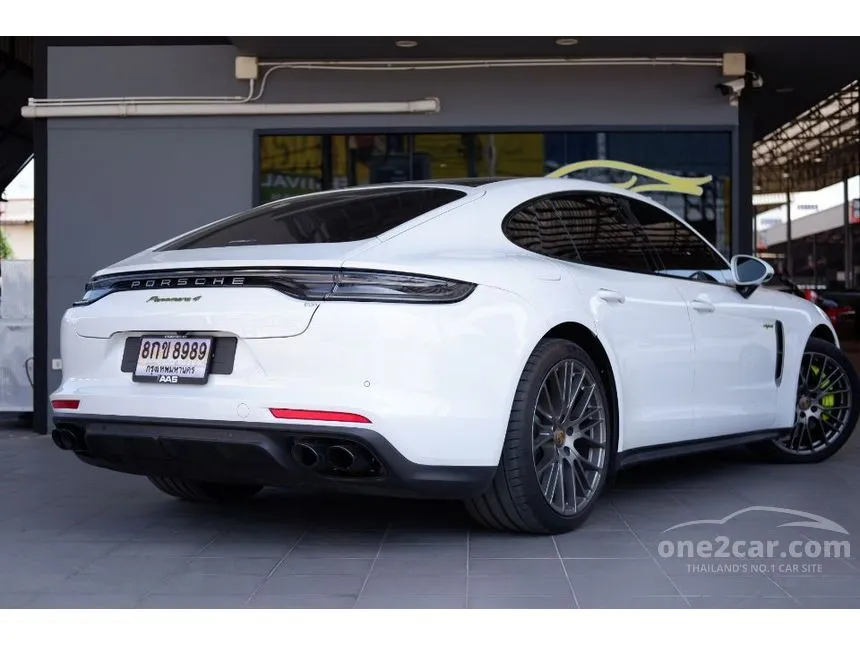 2026 Porsche PANAMERA 4 E-Hybrid Sedan
