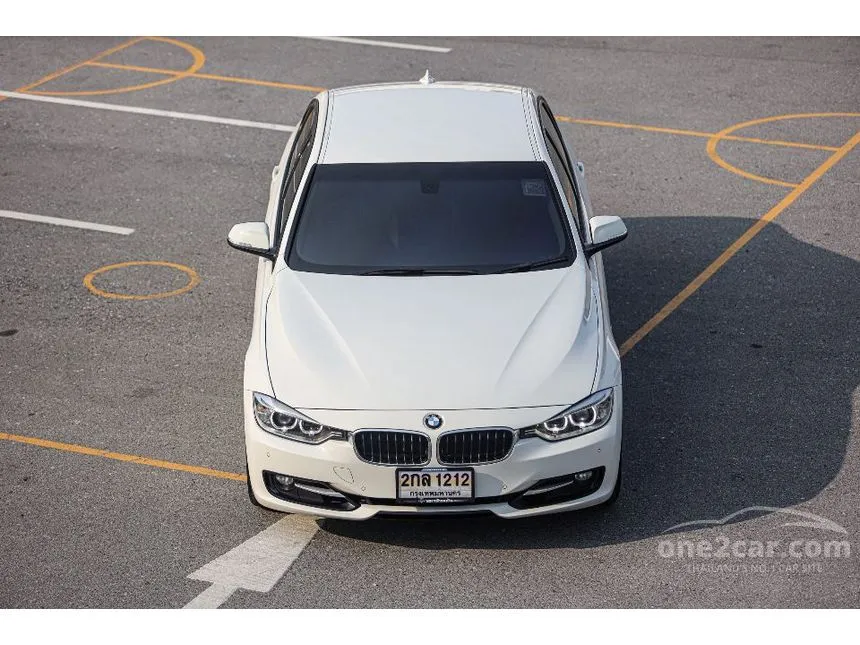 2014 BMW 320i Sedan