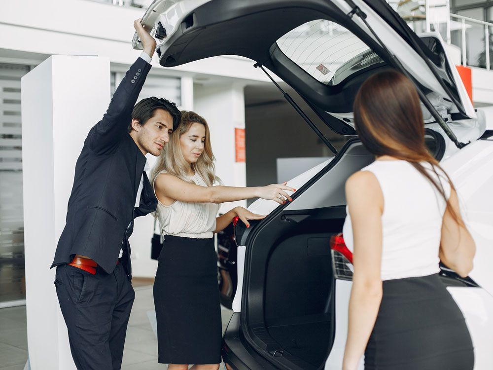Duh, 'Perang Harga' Mobil China juga Ganggu Harga Mobil Bekas!