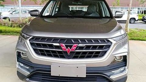 Wuling Almaz Tantang Duel Honda CR-V dan DFSK Glory 580