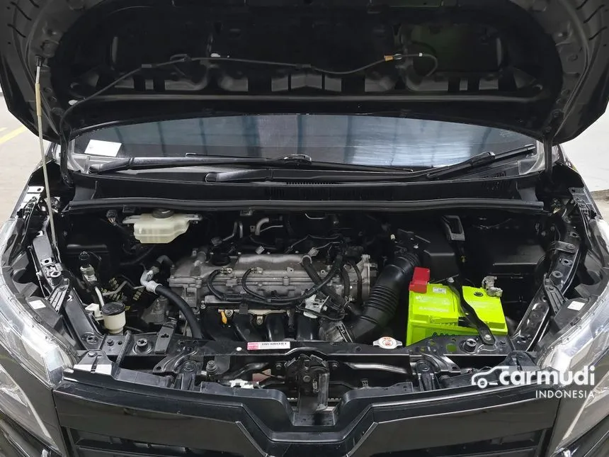 2020 Toyota Voxy MPV
