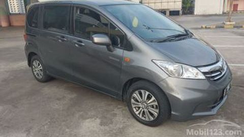 Honda Freed  Bekas 2013 Ini Lebih Murah daripada Calya Baru