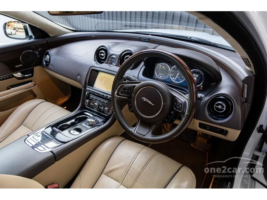 2012 Jaguar XJ Portfolio Sedan