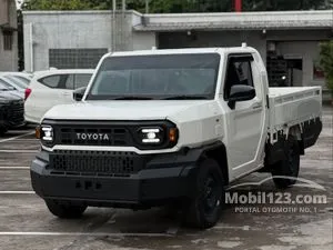 2025 Toyota Hilux Rangga 2.4 High Flat Deck Pickup