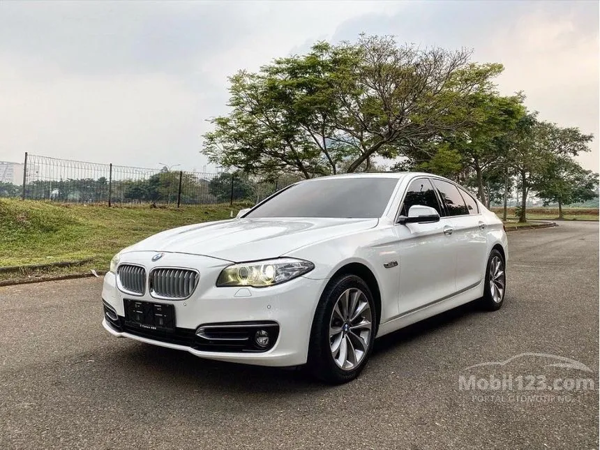 Jual Mobil BMW 520i 2015 Modern 2.0 di DKI Jakarta Automatic Sedan Putih Rp 428.000.000
