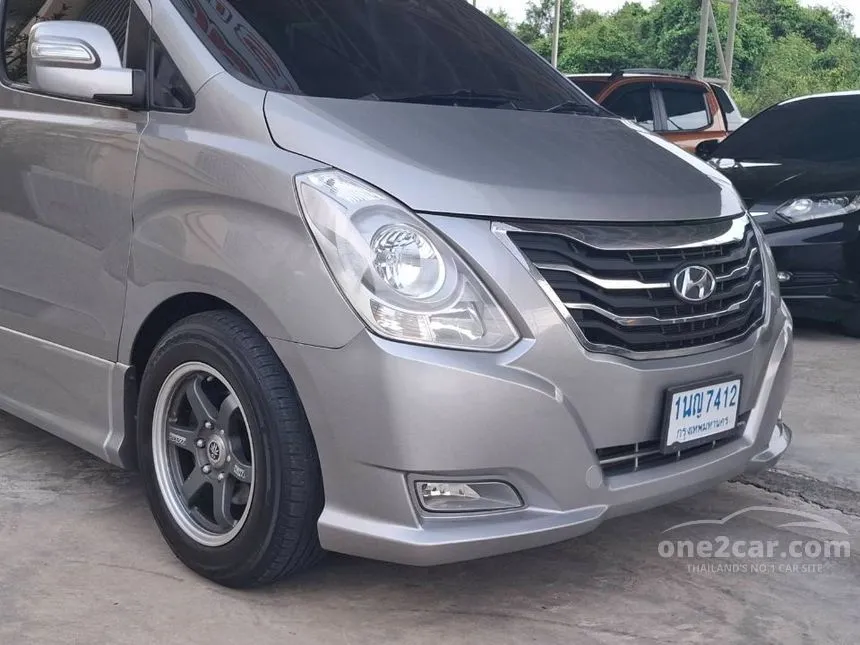 2014 Hyundai H-1 Deluxe Van