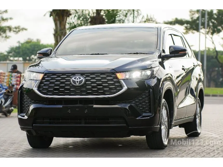 2024 Toyota Kijang Innova Zenix G HV (Non Premium Color) MPV