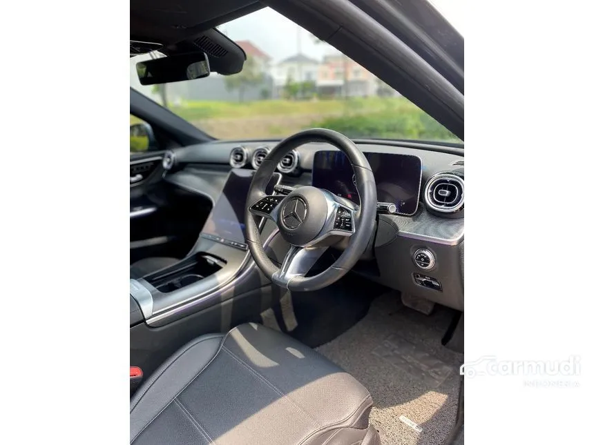 2022 Mercedes-Benz C200 Avantgarde Line Sedan
