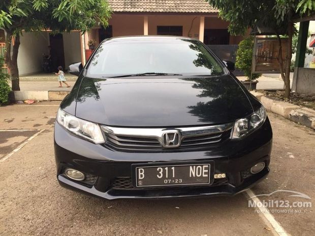 Honda Civic FB Mobil bekas dijual di Indonesia - Dari 209 