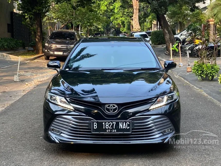 Jual Mobil Toyota Camry 2020 V 2.5 di DKI Jakarta Automatic Sedan Hitam Rp 375.000.000