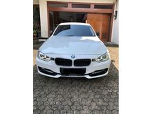 2015 BMW 320i 2.0 Sport Sedan. Pemakai #jualcepatpemiliklangsung