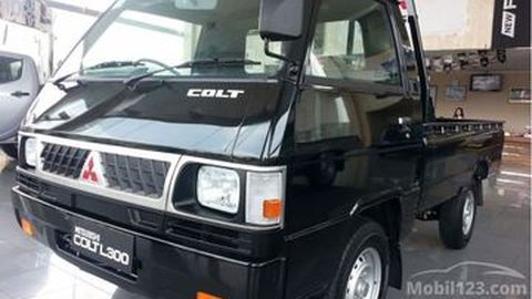 Mitsubishi L300 Masih Punya Banyak Penggemar