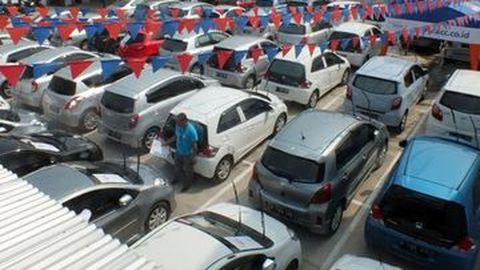 Mau Mobil Bekas? Waspadai Beberapa Hal Ini