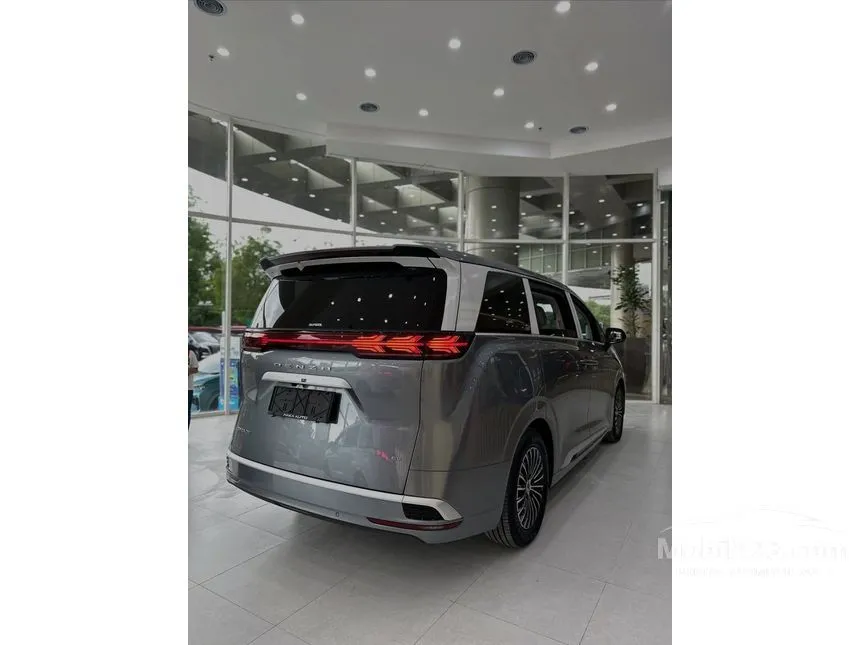 2025 Denza D9 Advanced MPV