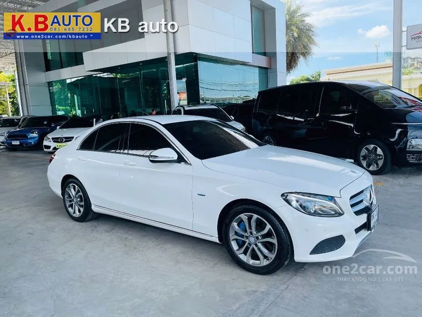 2017 Mercedes-Benz C350 e Avantgarde Sedan