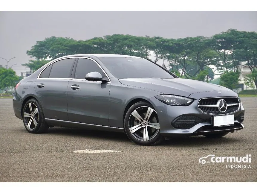 2022 Mercedes-Benz C200 Avantgarde Line Sedan