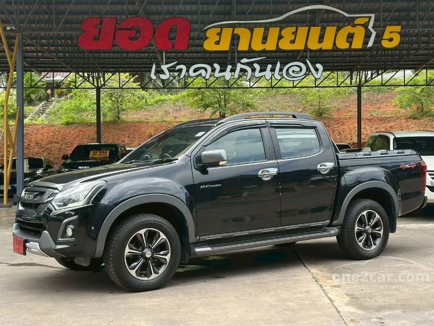 2017 Isuzu D-MAX Vcross Z-Prestige Cab-4 Pickup