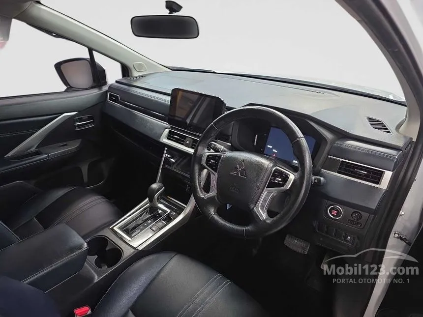 2023 Mitsubishi Xpander Cross Premium MPV