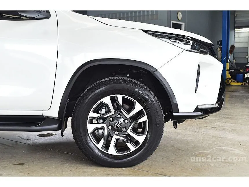 2023 Toyota FORTUNER Leader G SUV