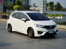 2016 Honda Jazz 1.5 (ปี 14-18) S i-VTEC Hatchback MT