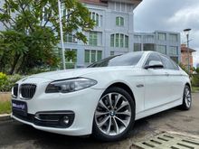 2017 BMW 520i 2.0 Luxury Sedan Nik2017 White On Saddle Brown Km30rb Sunroof PBD Speedodigital Wrnty5Thn #AUTOHIGH #BEST DEAL
