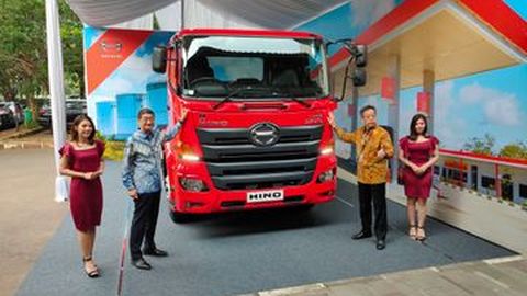 Hino Bikin Truk Tangki BBM Pertamina Versi Baru yang Lebih Aman