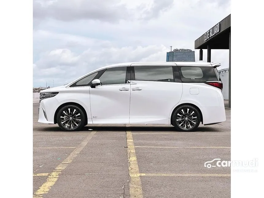 2024 Toyota Alphard HEV (Premium Color) MPV