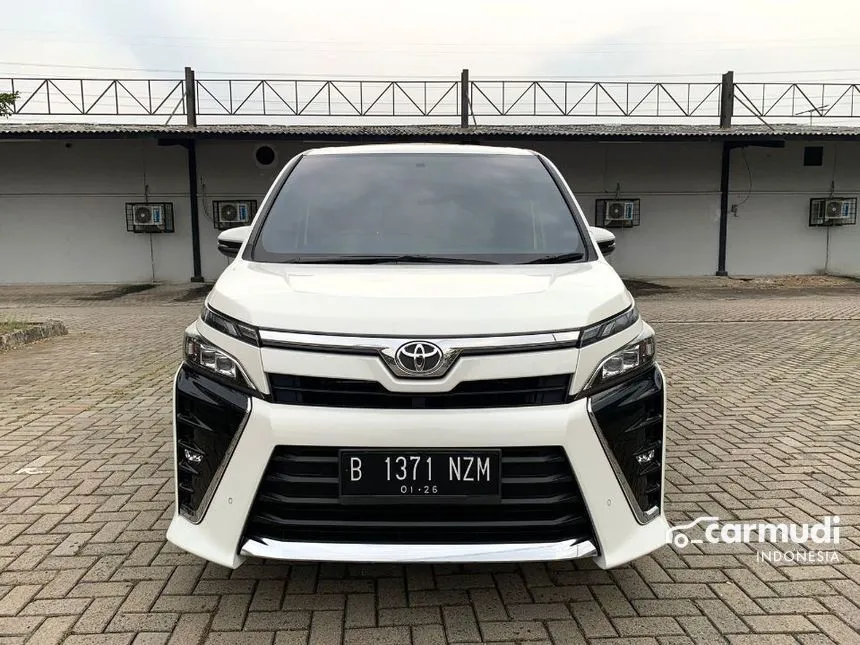 2020 Toyota Voxy Wagon